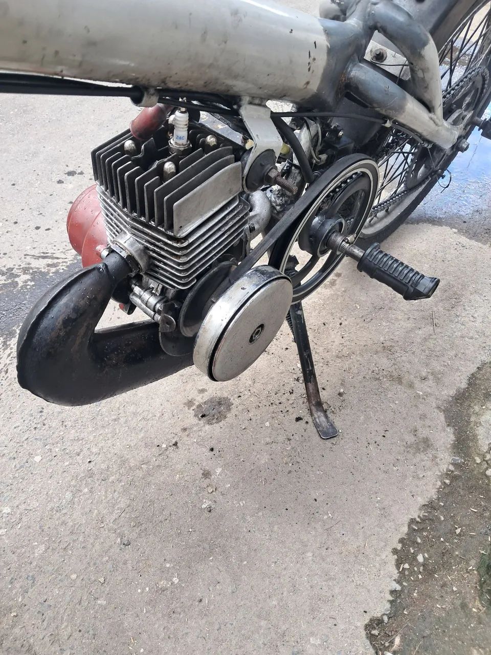 Bicicleta, mobilete 2 tempo, motorizada - Foto 5