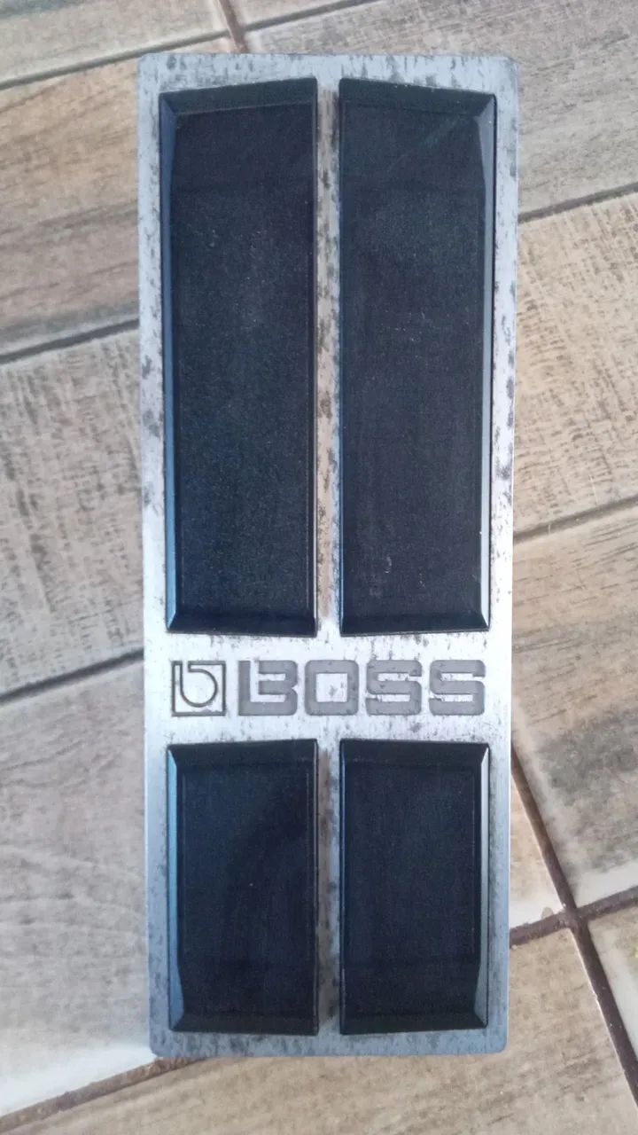 Pedal Volume e expressão Boss FV-500H