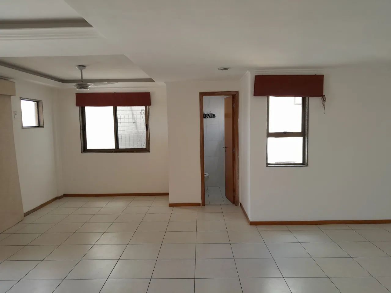 Imóvel para venda com 220 metros quadrados com 3 quartos - Foto 4