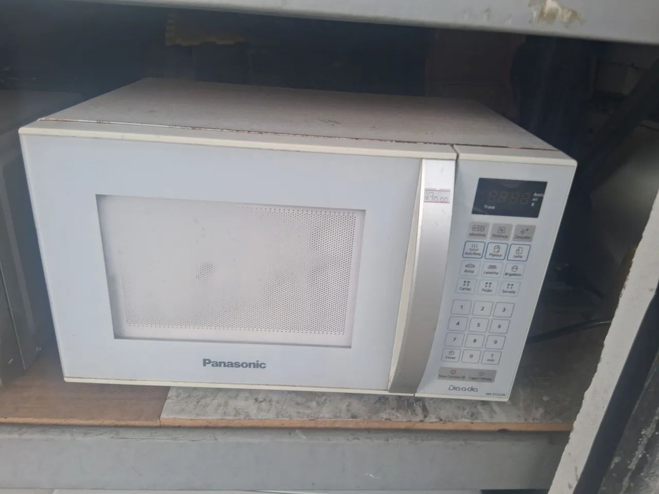 Microondas Panasonic pequeno com garantia 