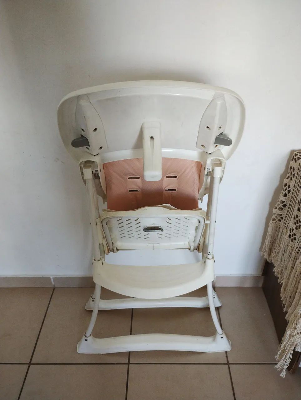Baixei o preço para vender logo - Cadeira de alimentação Galzerano  - Foto 5