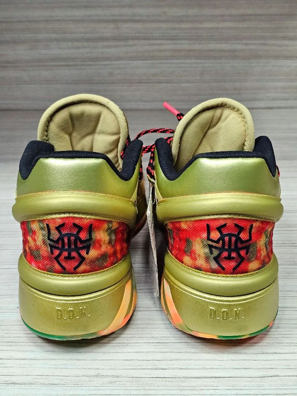 Adidas D.O.N. Issue #2 "Gummy Bears" - Foto 4