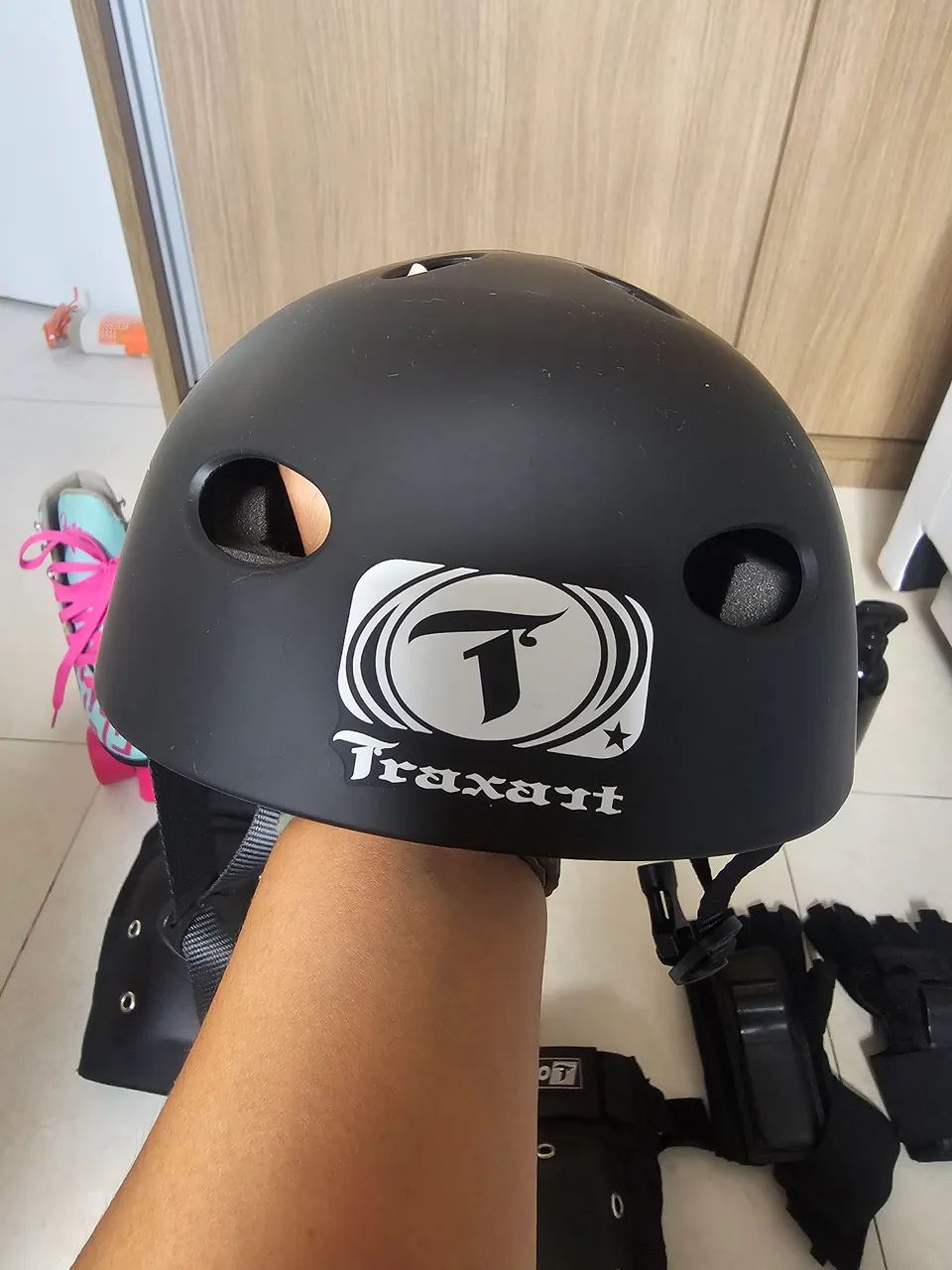 Patins Traxart nmr35 + acessórios - Foto 5