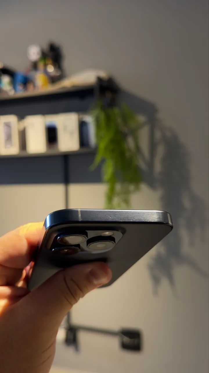 iPhone 15 Pro 128GB - Foto 2