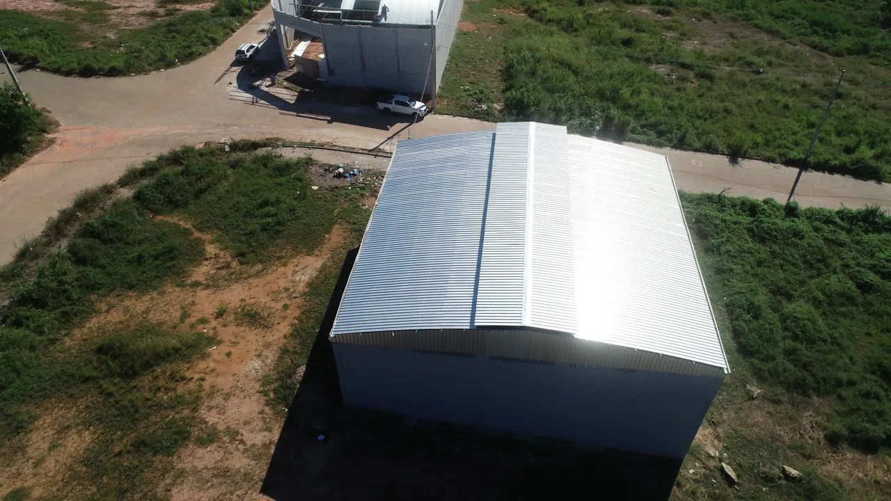 Fechamento de galpão obra completa serralheria  - Foto 4