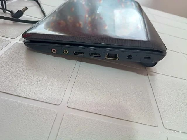 Netbook Positivo Mobo Black 4000, bem bonito e funcionando, bateria funcionando - Foto 4
