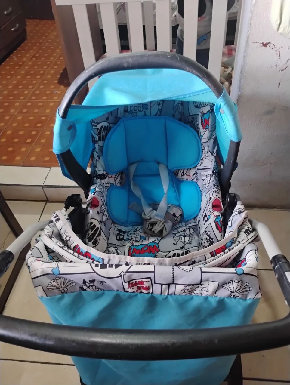 Vendo carrinho de bebê e bebe conforto  - Foto 5