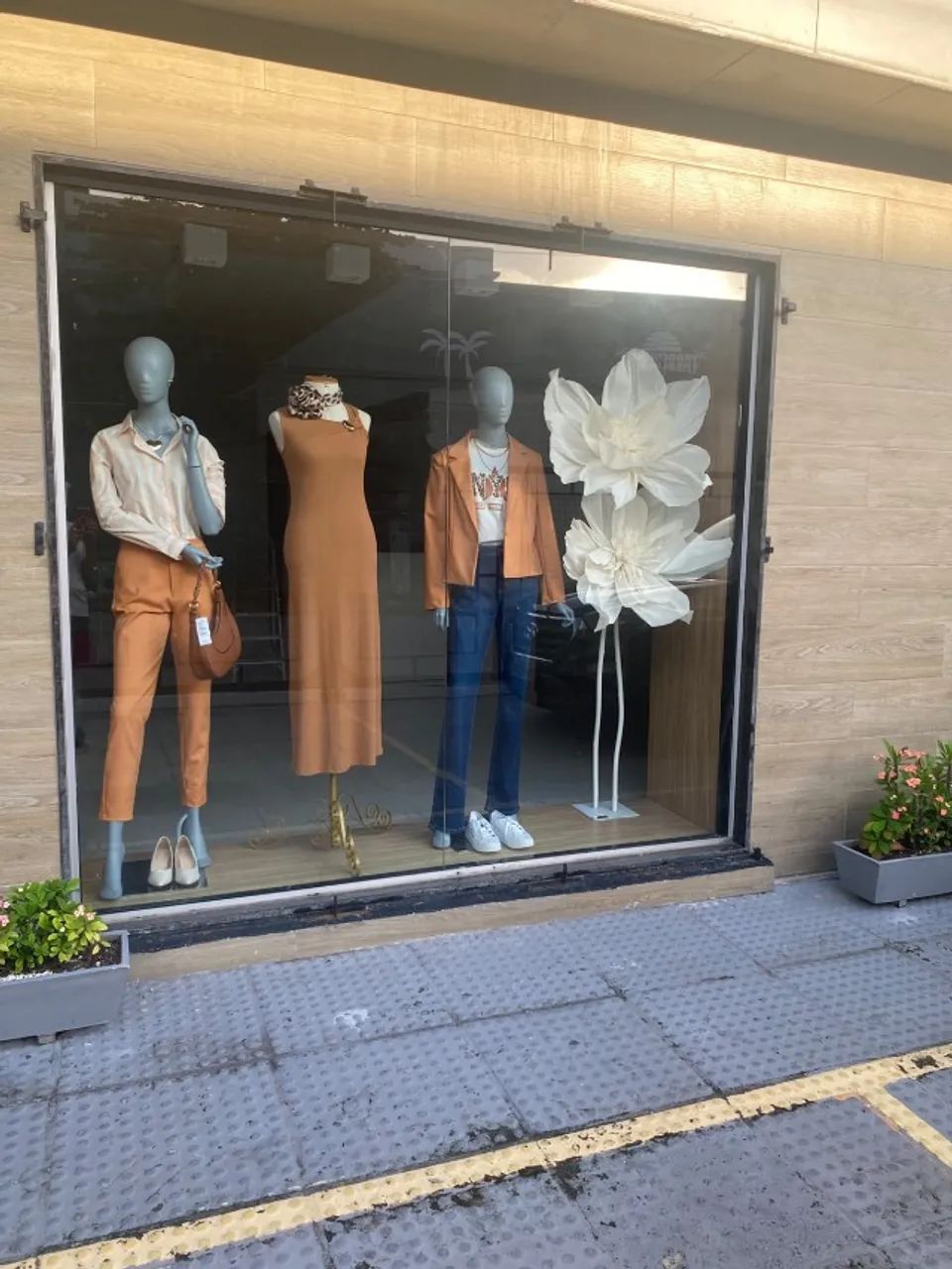 Vendedora Moda feminina - Foto 4