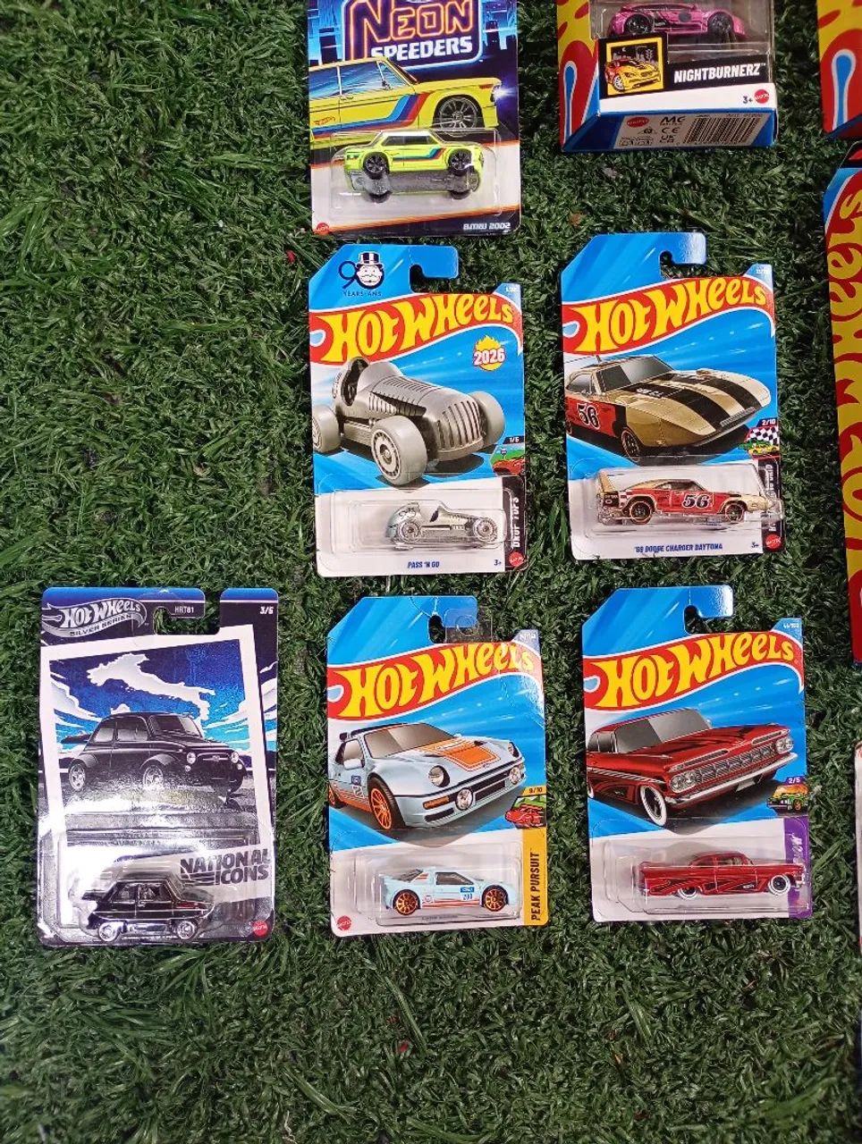 Carros hot Wheels lacrados originais  - Foto 4