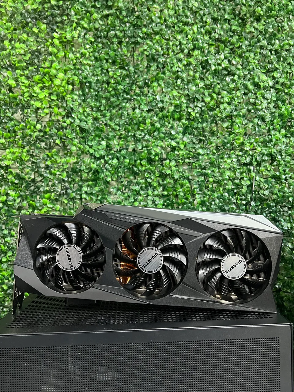 Green　ASUS TUF RTX 3080 OC 10GB RTX 3080 10GB ASUS TUF GAMING OC - Placas de Vídeo - Centro, Rio