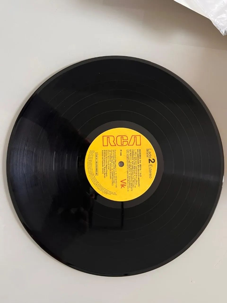 Disco lp vinil Bezerra da Silva Alô Malandragem  - Foto 5