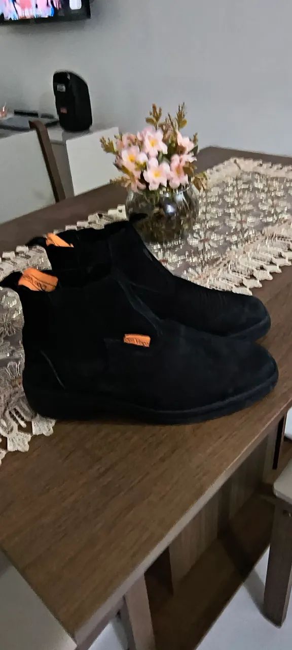 Bota masculina 