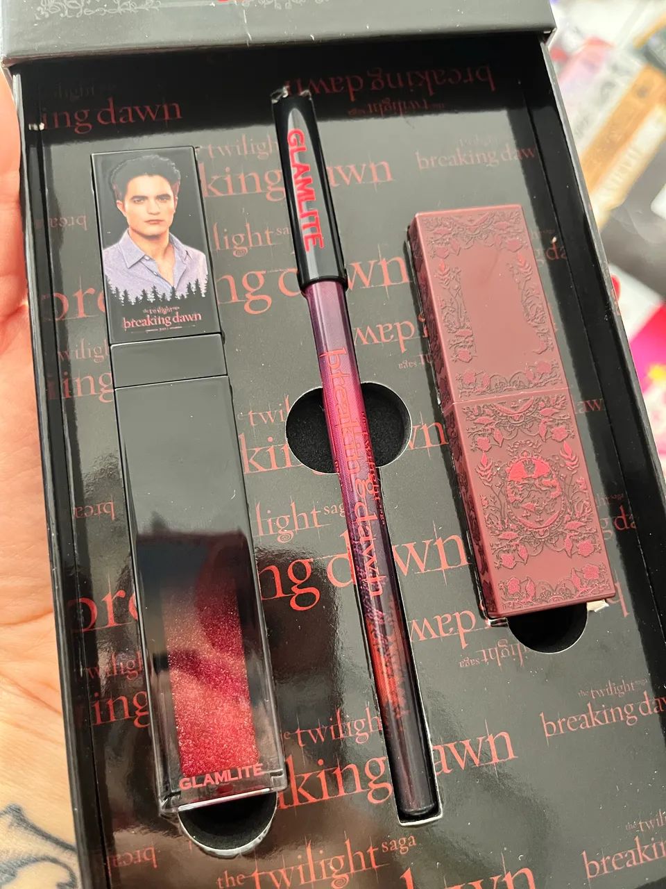 lip combo edward twilight breaking dawn pt 1 glamlite - Foto 5