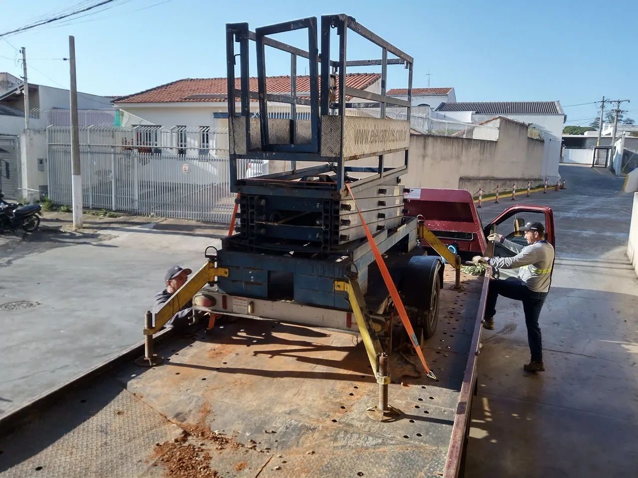 Plataforma elevatória  - Foto 4