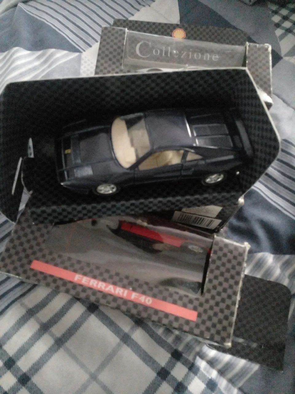 Coleção de carro escala 1/38 Ferrari GTO Maisto  - Foto 3