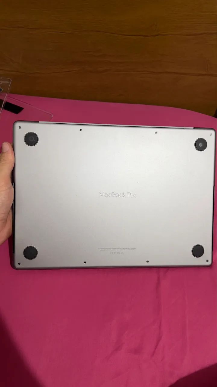Macbook 14 - M1 Pro - 16ram - 1tb (Tela com Defeito) - Foto 5