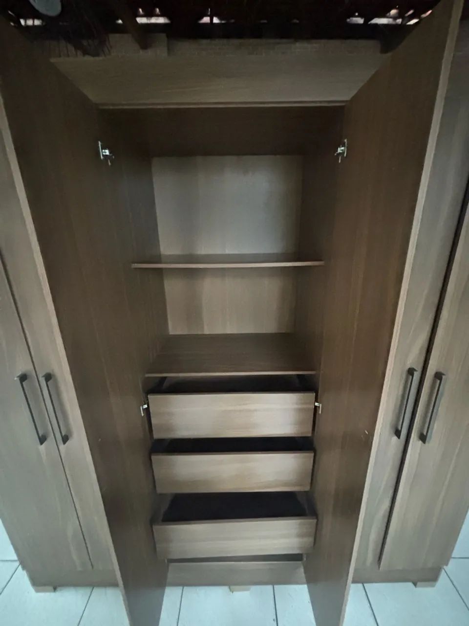 Vendo Guarda-roupa  - Foto 4
