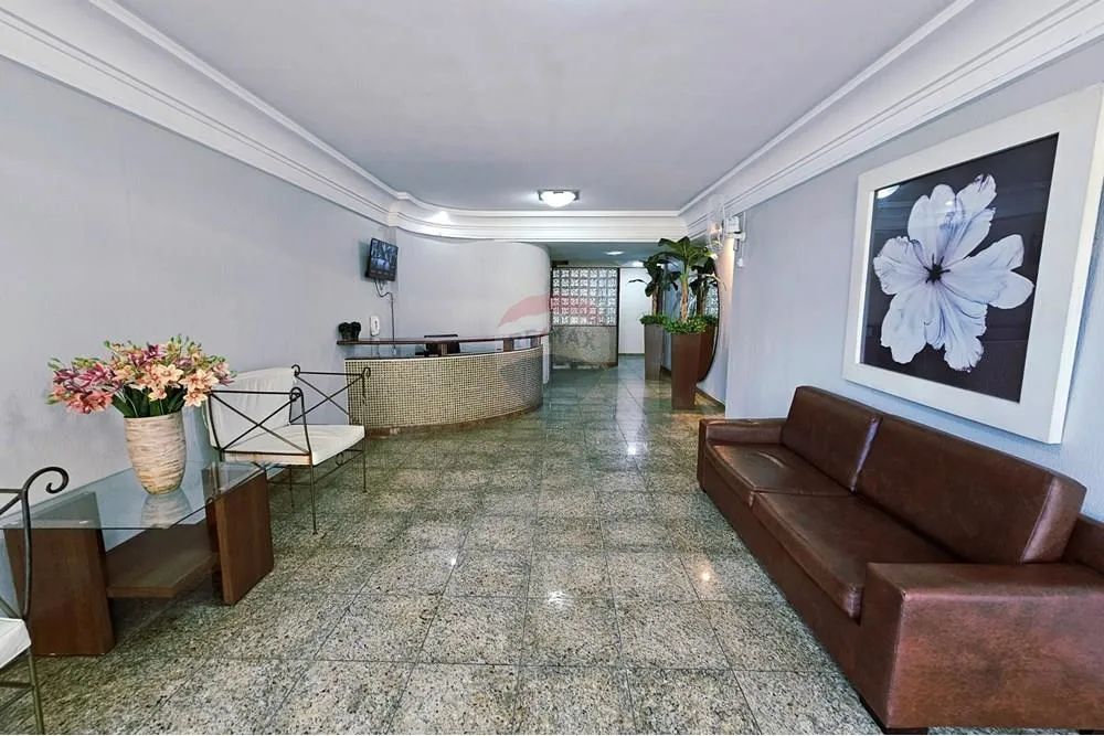Apartamento 4 quartos com varanda panorâmica e 2 vagas no centro de Muriaé - Foto 4