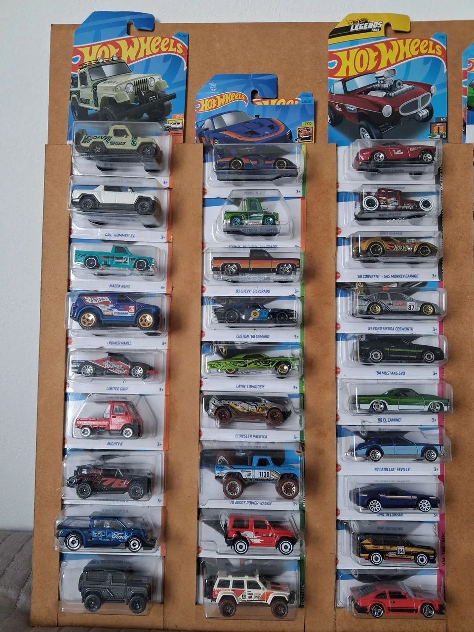Coleção Carrinhos Howheels Ano 2023 - Foto 2