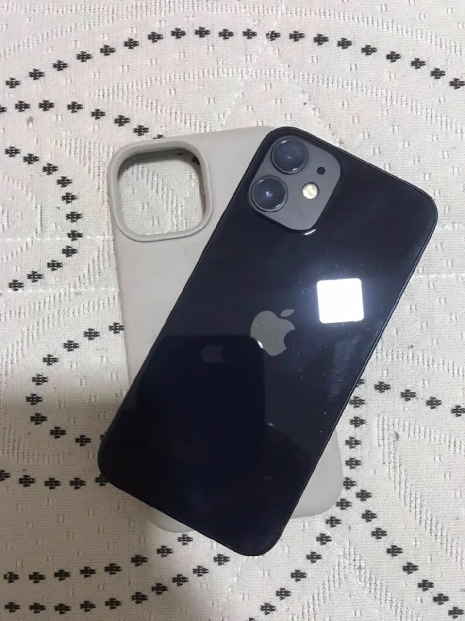 IPhone 12 mini 64g - Foto 2