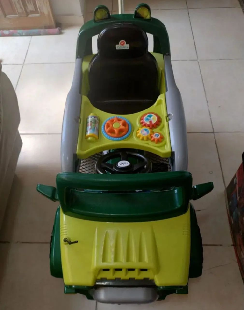 Carrinho de passeio Jeep Celestial 