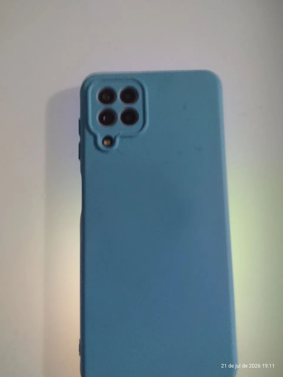 Celular Galaxy com cara de novo