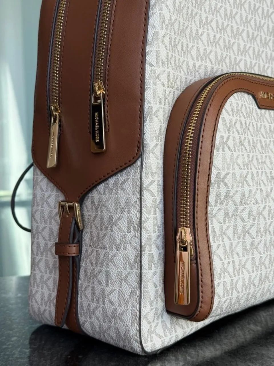 Mochila Michael Kors Jaycee Original Grande - Foto 2