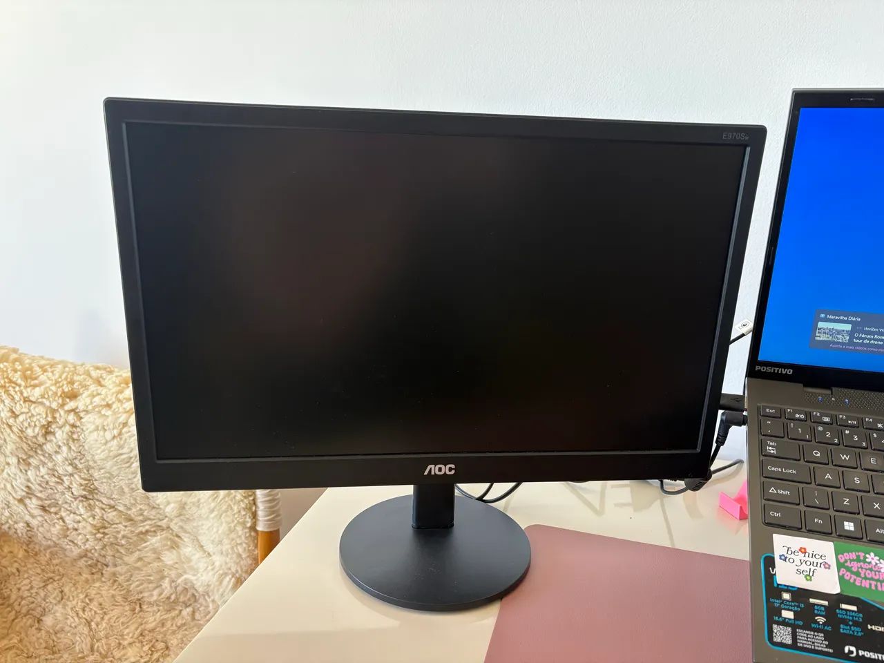 Monitor AOC 18,5 LED HD  - Foto 2
