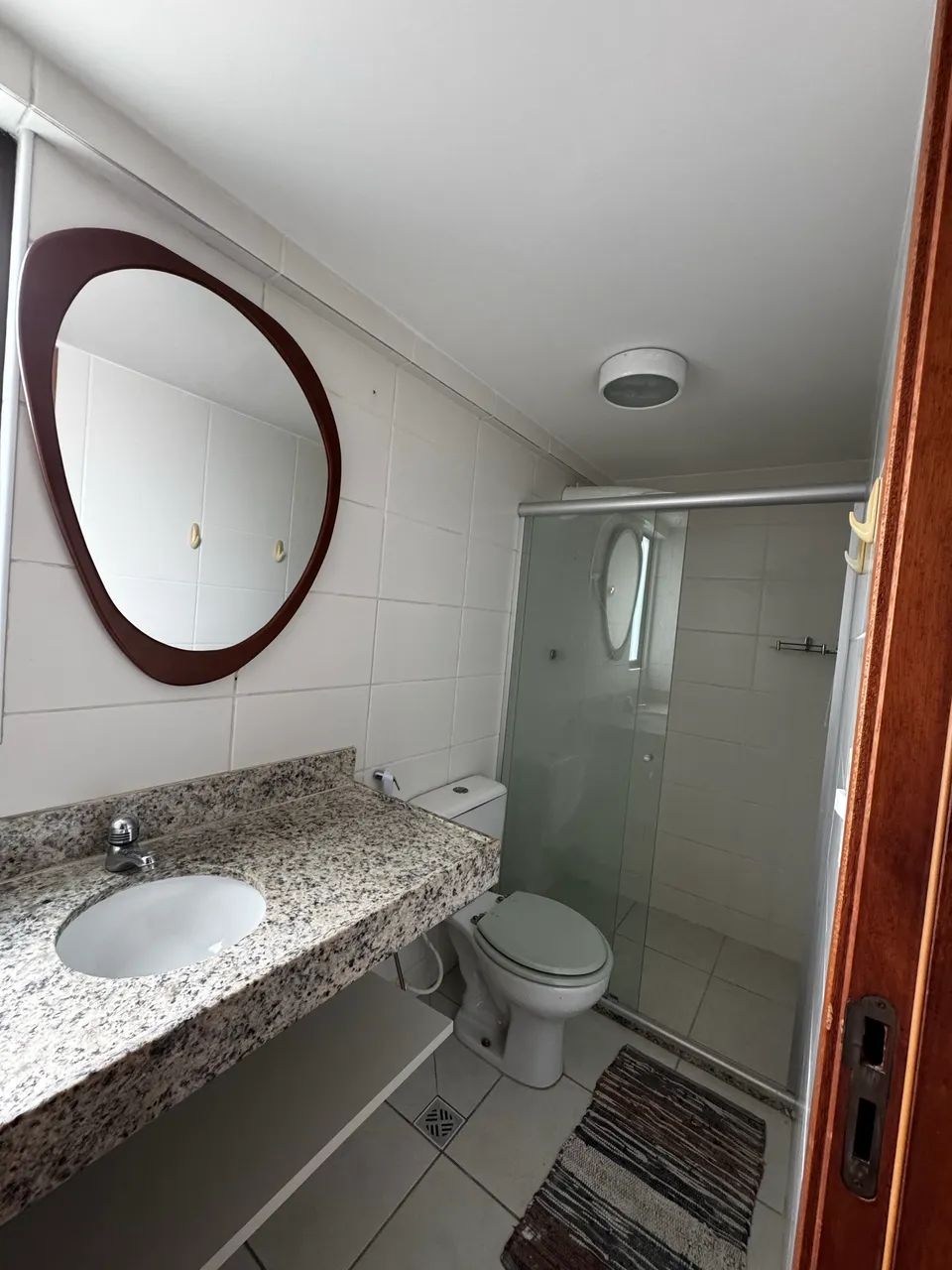 Quarto e sala na quadra da praia - Foto 9