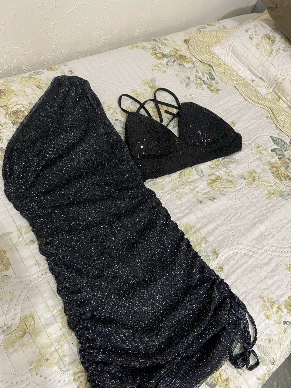 vestido para festa e cropped 