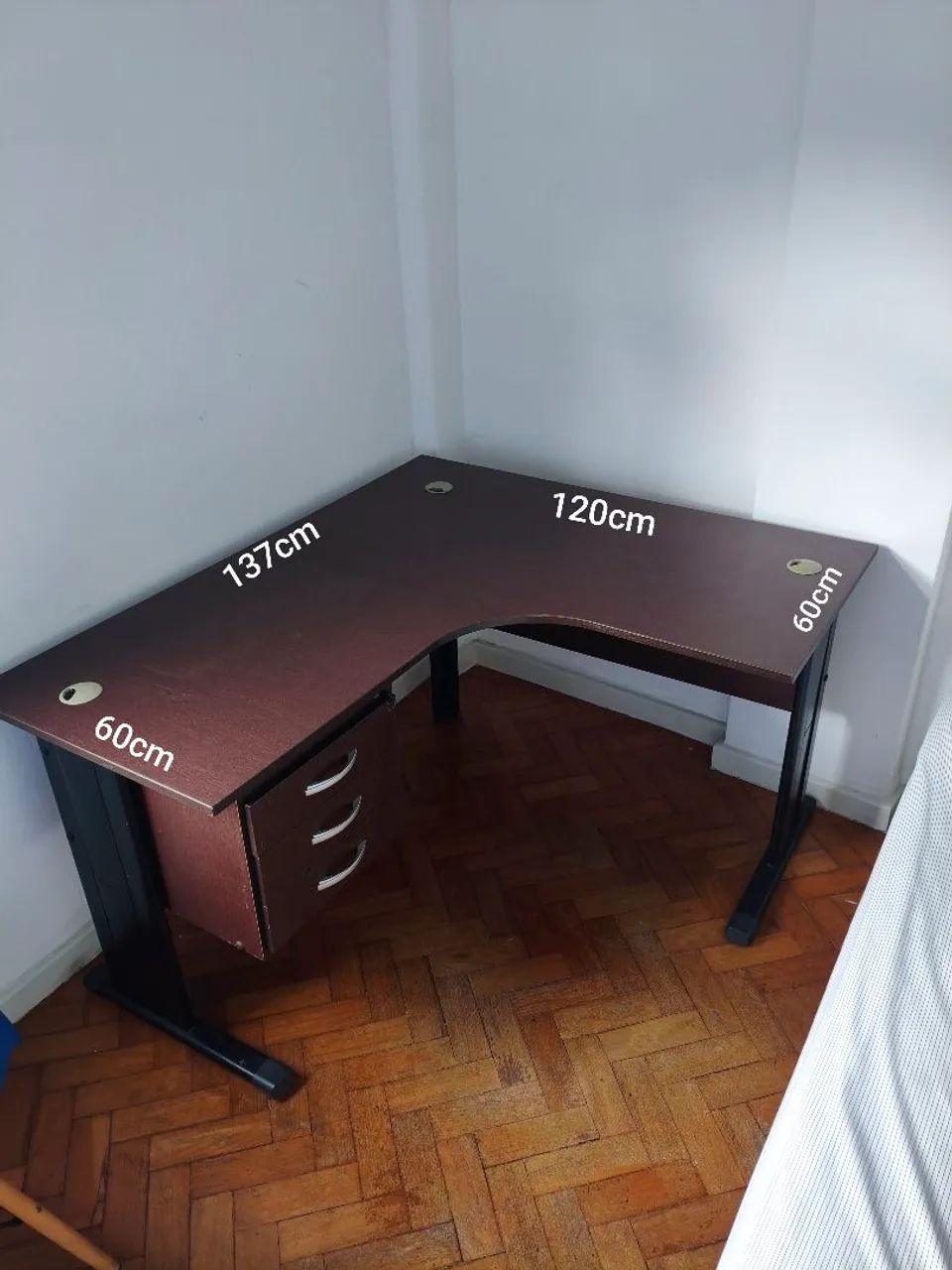 Escrivaninha grande e nova - Foto 2