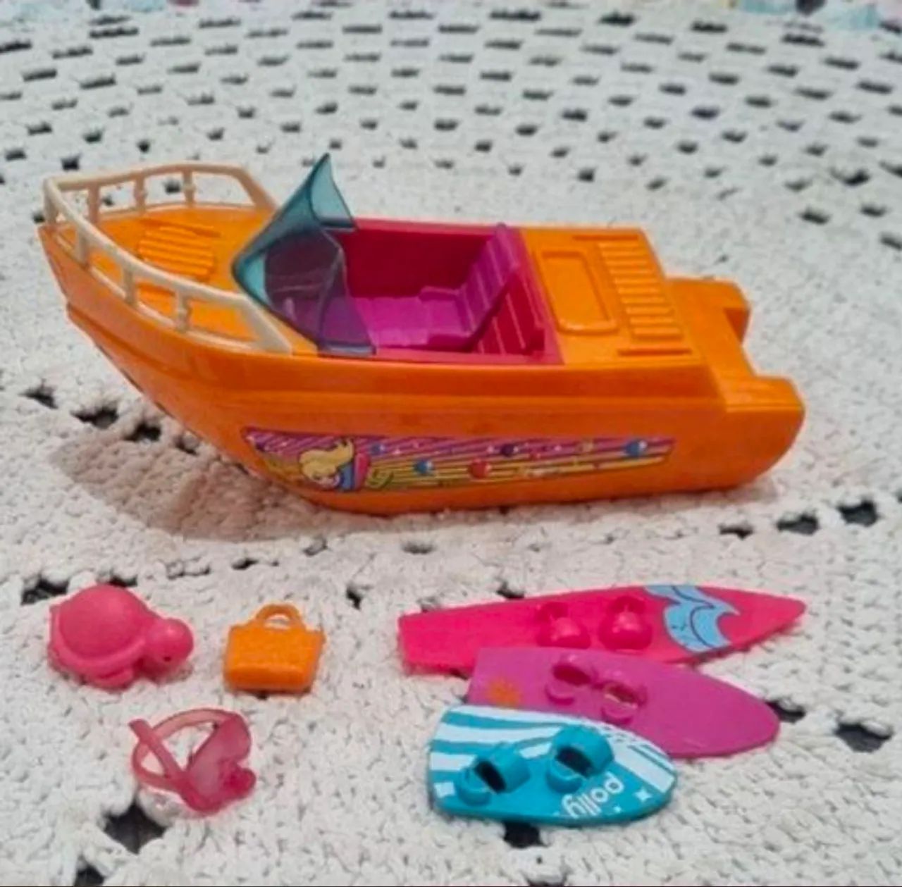 Lancha da Polly Pocket