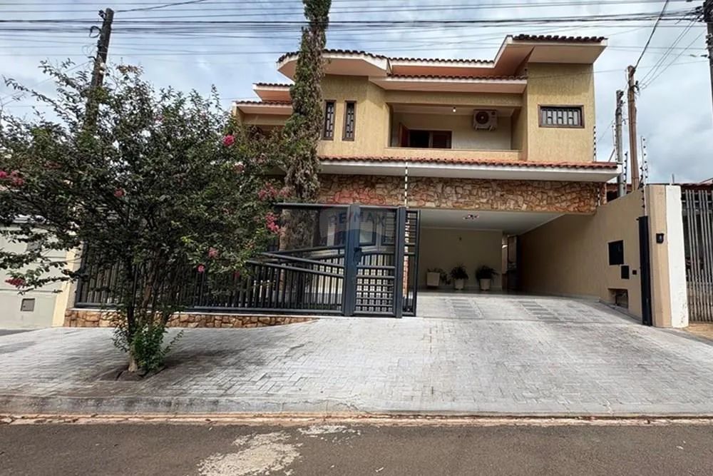 Casa elegante e espaçosa. - Foto 3