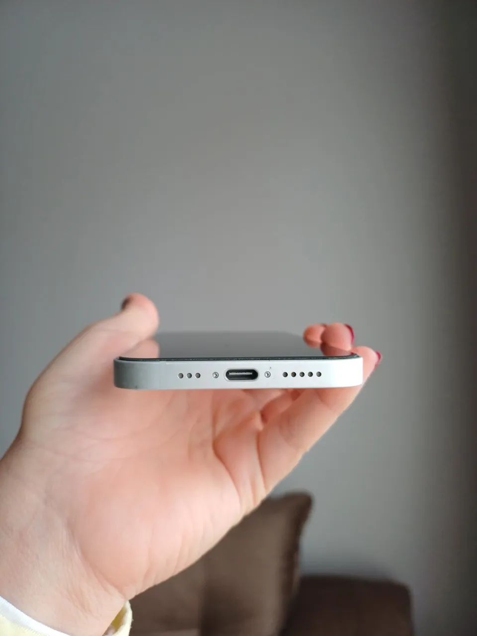 iPhone 16e Seminovo + capinha - Foto 3