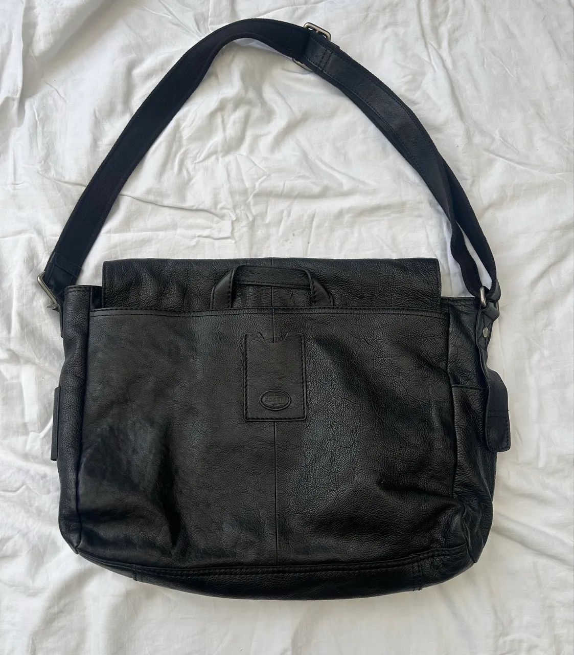 bolsa carteiro fossil couro preta  - Foto 2