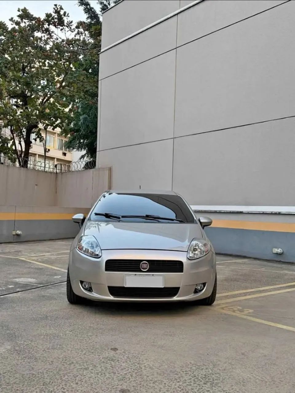 Fiat Punto Essence 1.6 Flex 16V 5P 2012 - Foto 3