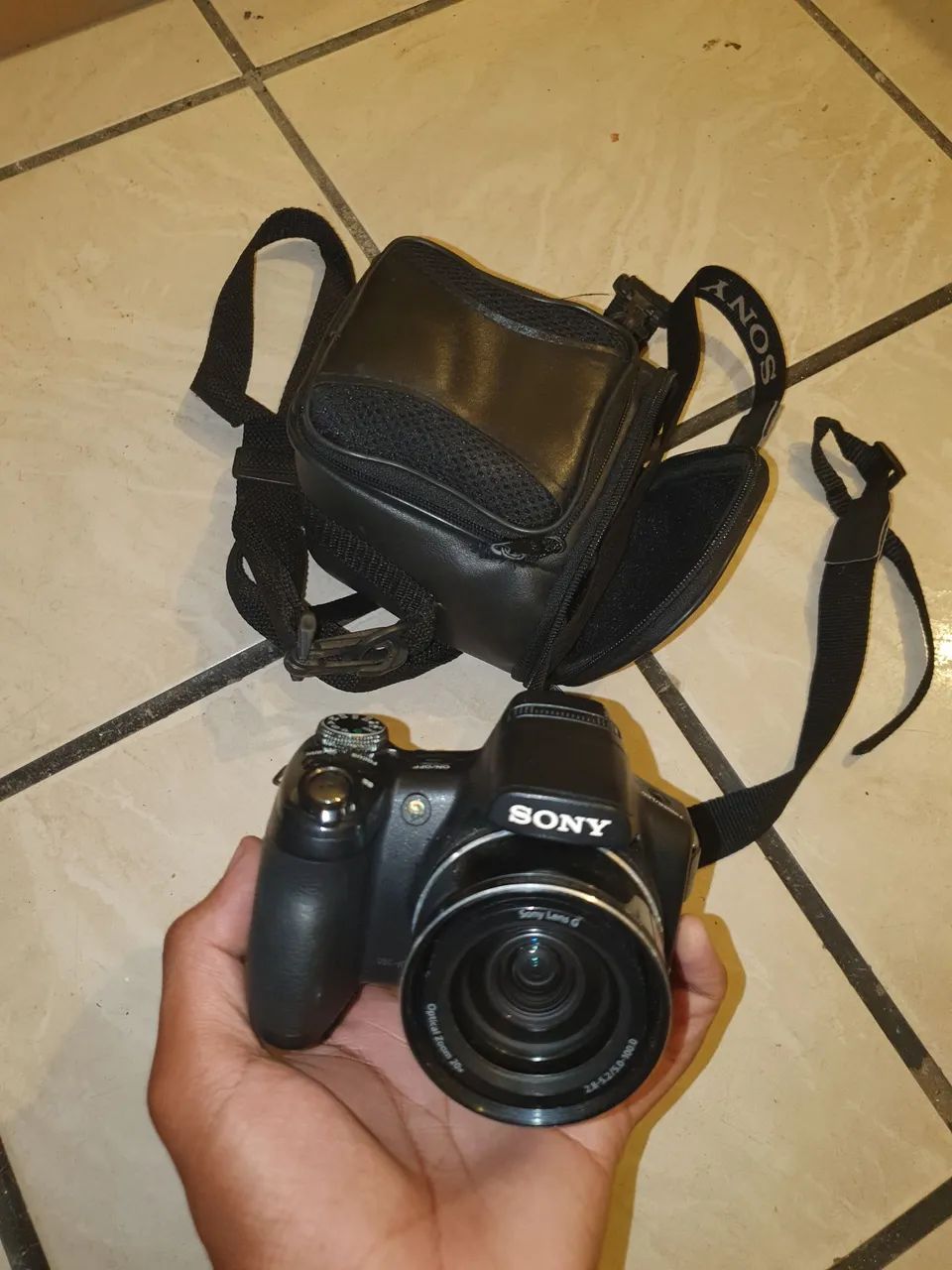 Sony Cyber-shot DSC-HX1 Com Defeito