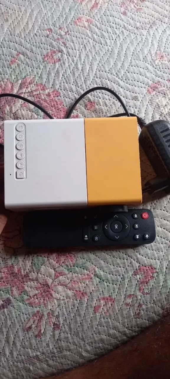 Mini Projetor Portátil  - Foto 3