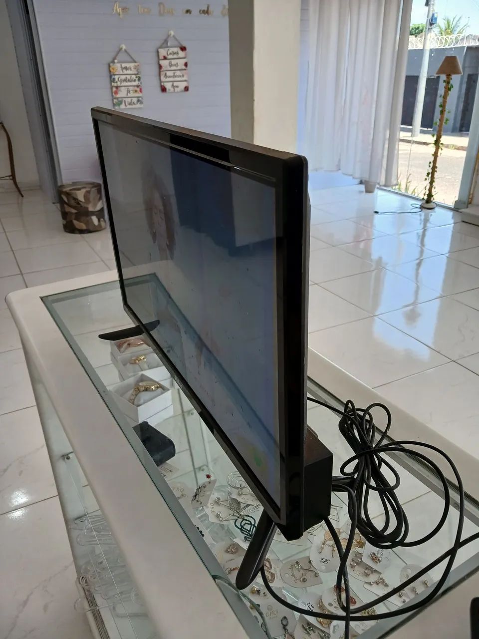 Tv 24" - Foto 2
