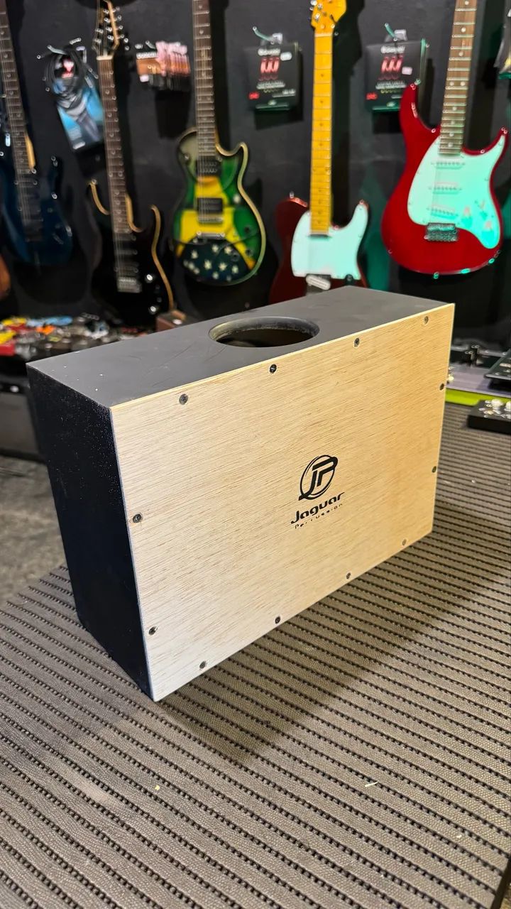 Cajon de mesa