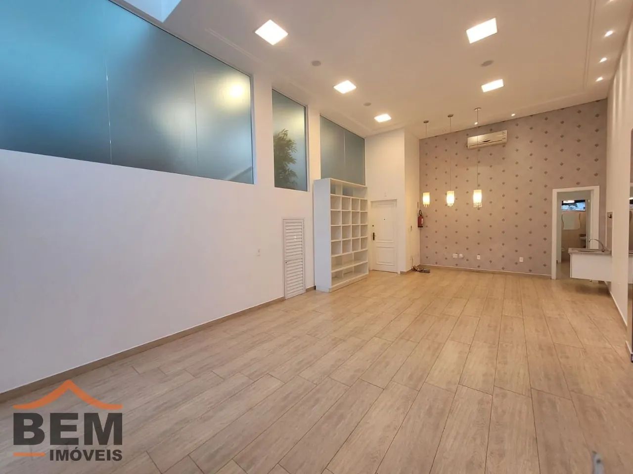 Sala para aluguel no Centro de Itajaí - Foto 2