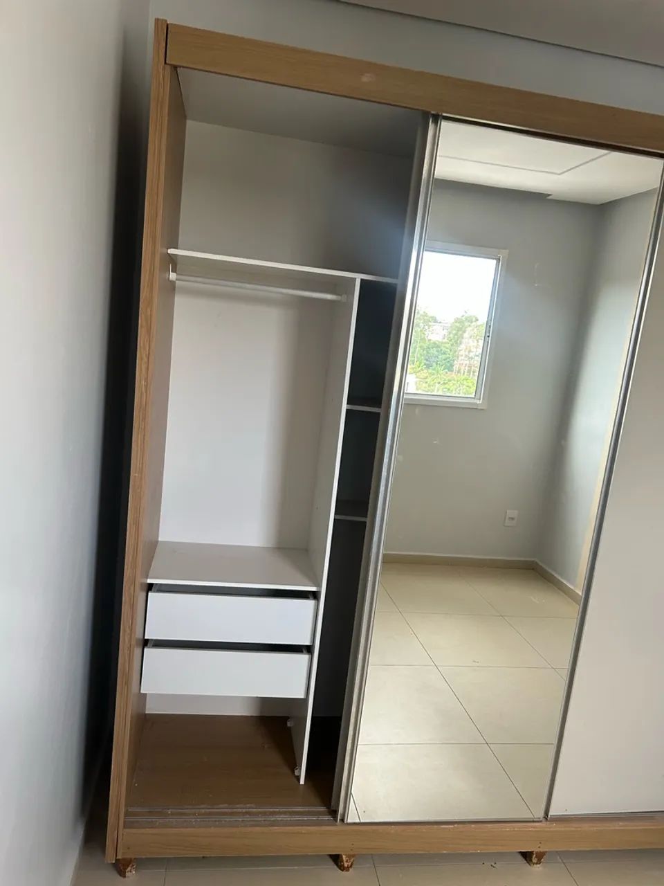 Guarda roupas  - Foto 4