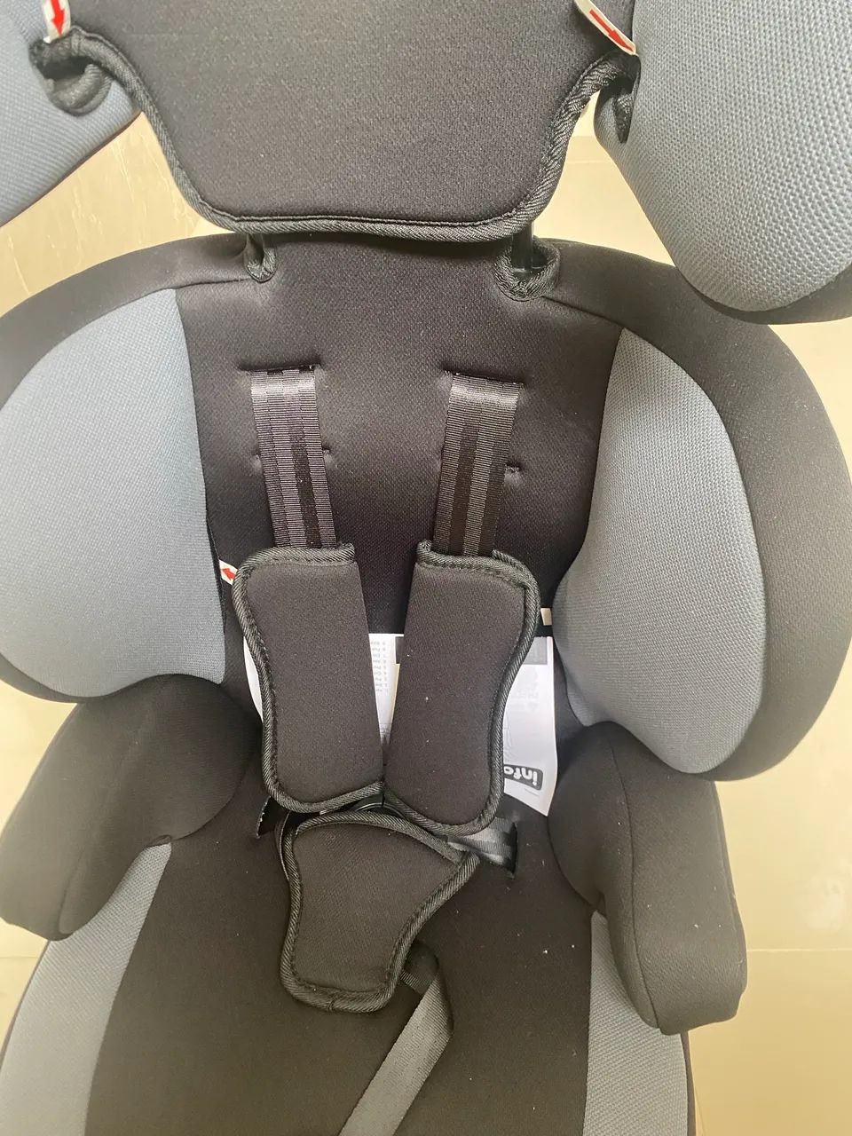 Vendo cadeira de bebê a bordo - Foto 3