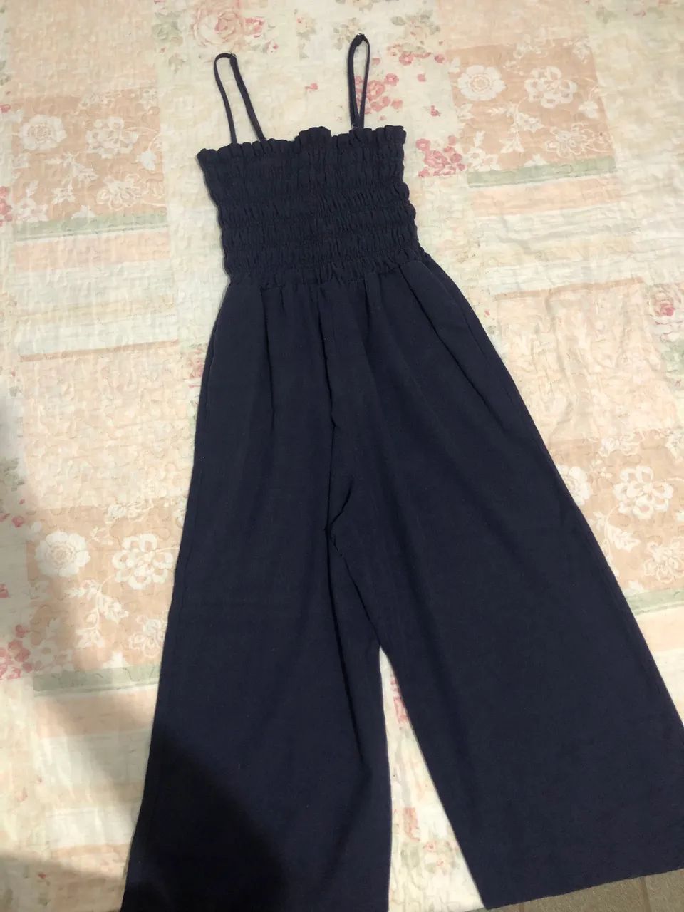 Vendo macacão azul marinho | veste 38 - Foto 3