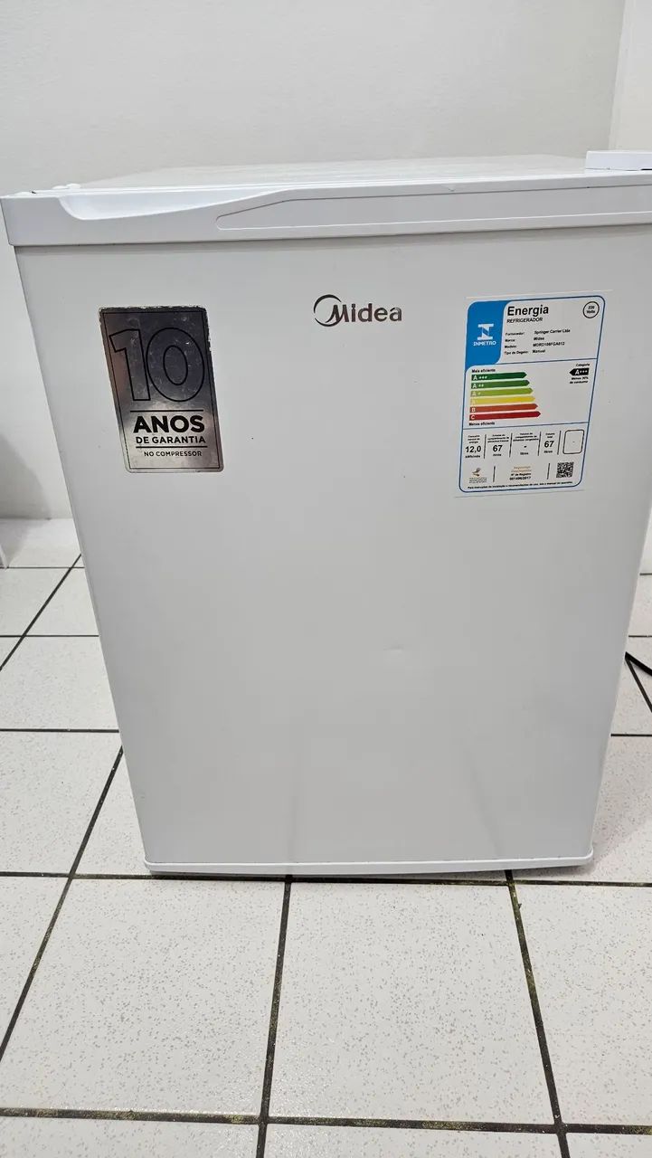 FRIGOBAR 67L MIDEA
