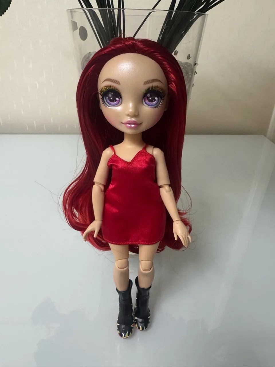 Boneca Rainbow High Ruby Anderson 
