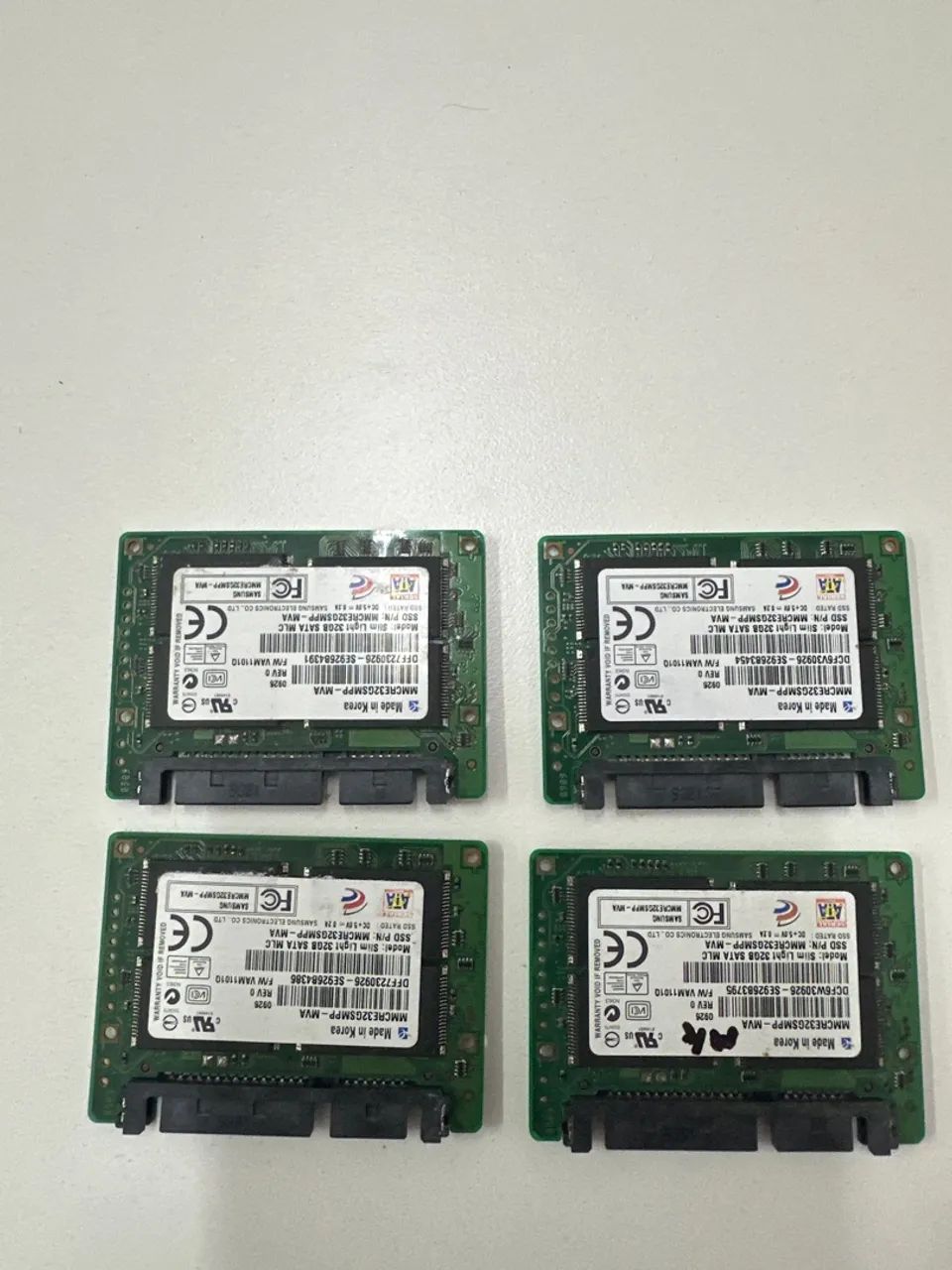 4 ssd 32Gb 