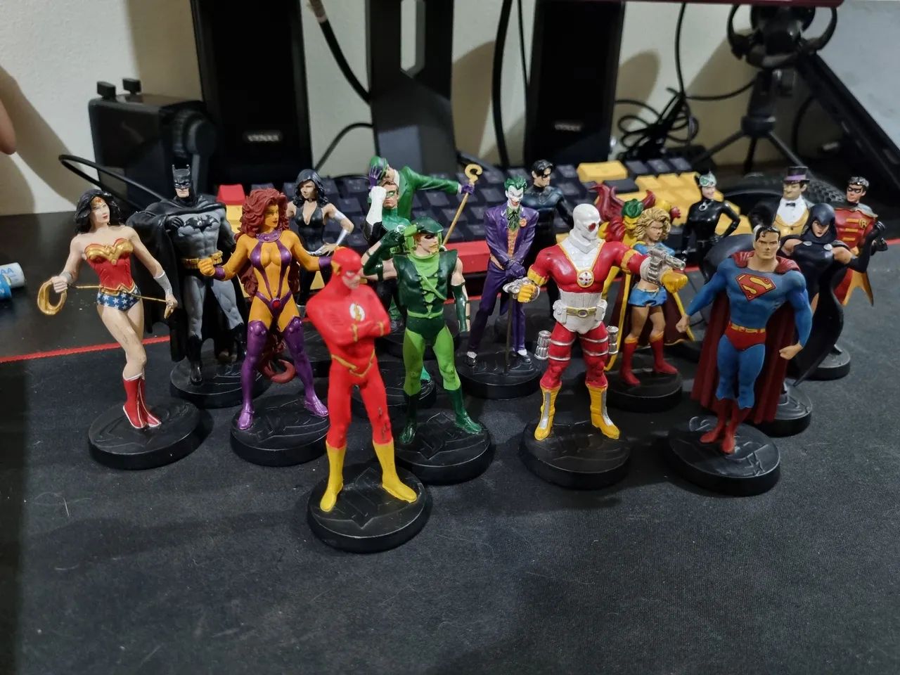 Vendo Figure Actions DC