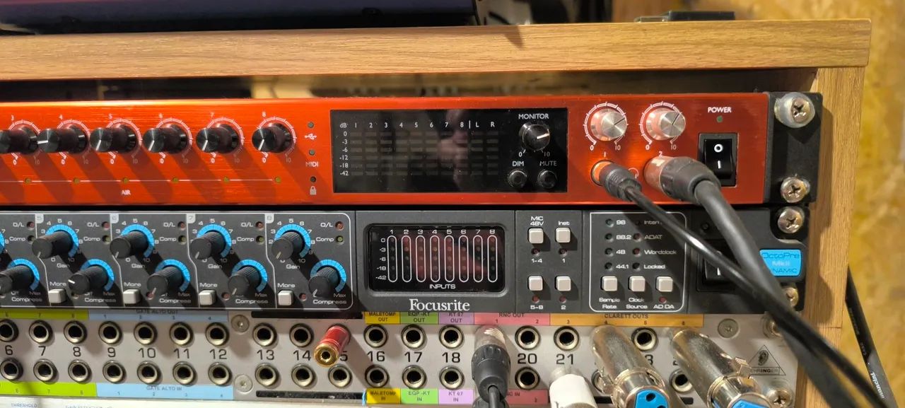 Clarett 8pre USB - Interface de Áudio  - Foto 2