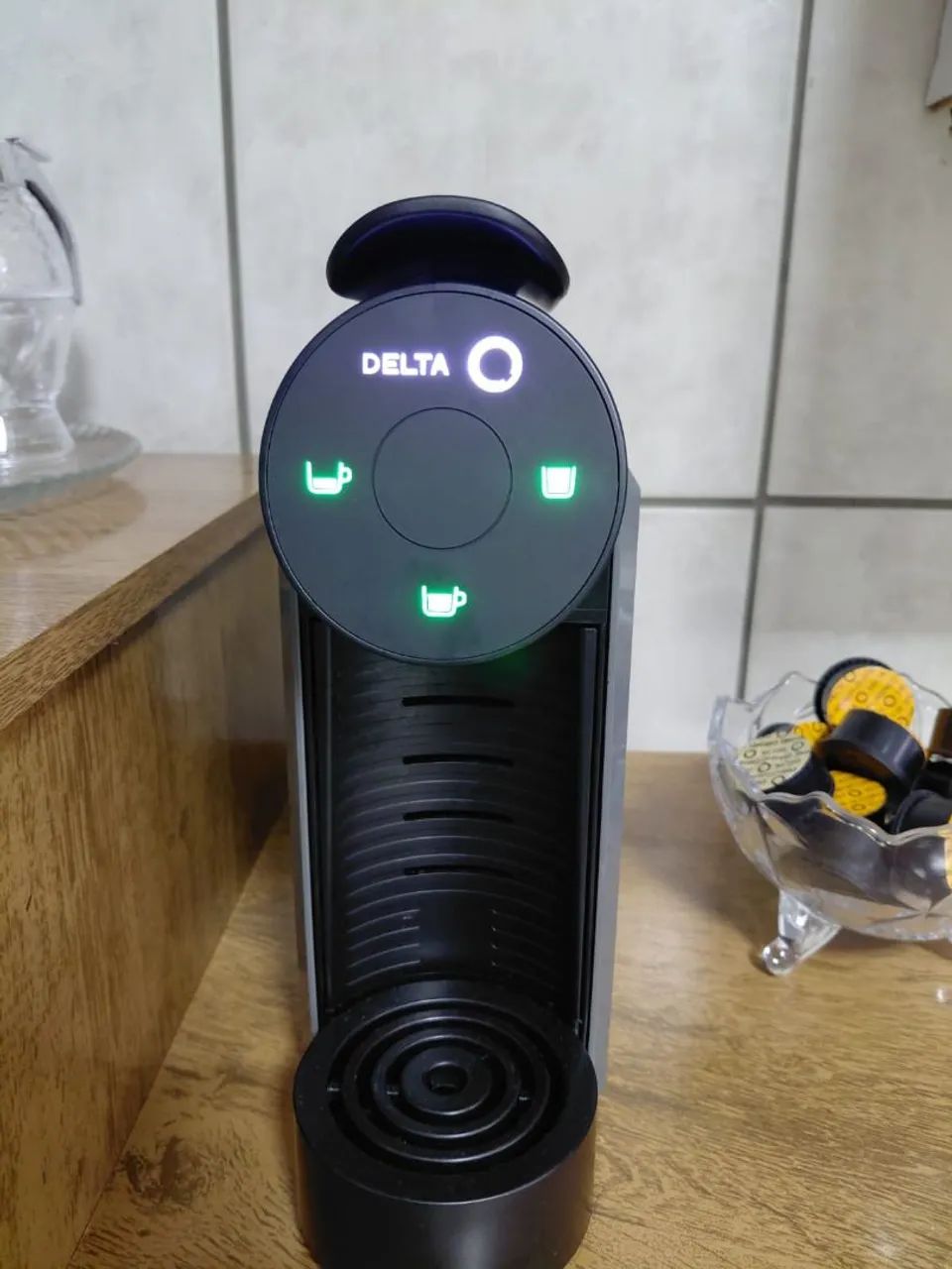 Cafeteira Delta Q semi nova